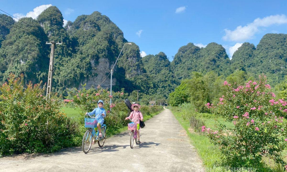 Mạnh l&ecirc;n từ học v&agrave; l&agrave;m theo lời B&aacute;c