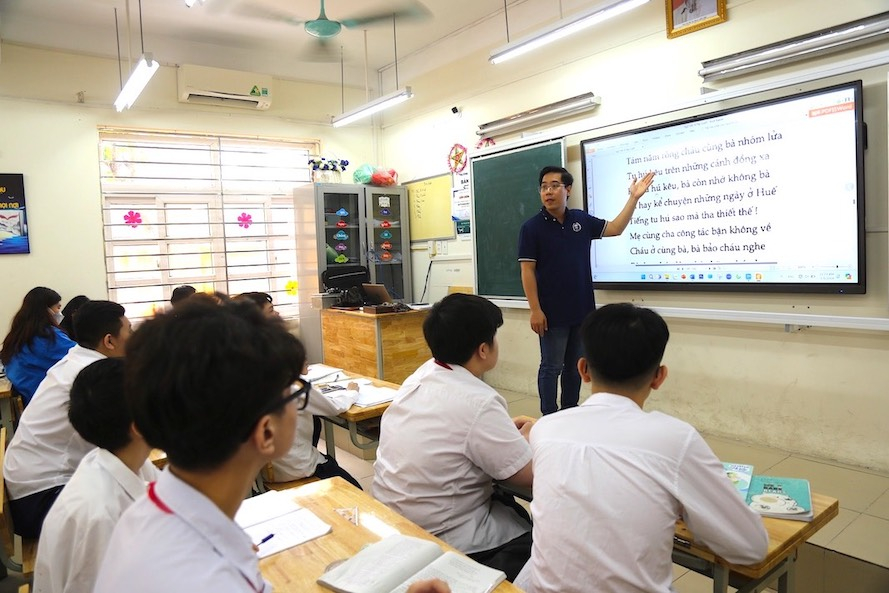 Nhiều nhiệm vụ trước đây thuộc thẩm quyền của Phòng Giáo dục và Đào tạo hoặc UBND cấp huyện nay được chuyển giao cho Chủ tịch xã trực tiếp quyết định. Ảnh minh họa: Vân Trang   