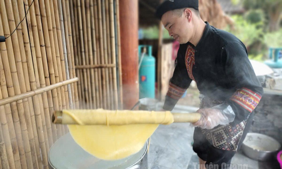 B&aacute;nh cuốn ng&ocirc;
