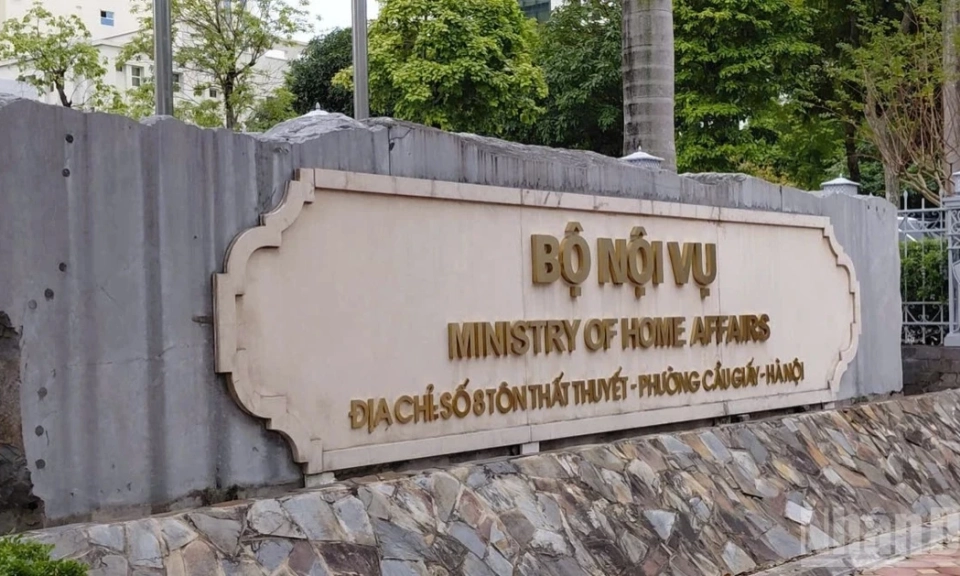 Bộ Nội vụ ban h&agrave;nh 3 thủ tục h&agrave;nh ch&iacute;nh mới về ch&iacute;nh quyền địa phương