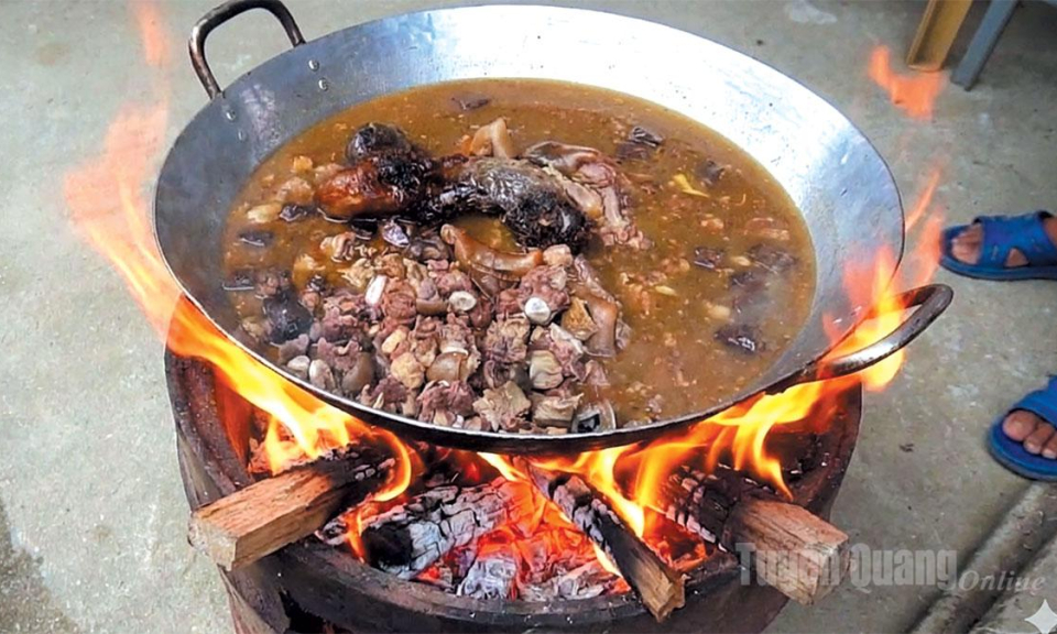 Đặc sản thịt ngựa v&ugrave;ng cao