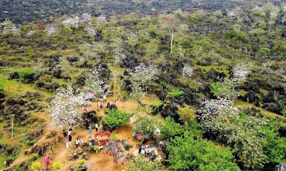 Khau Vai &ndash; &ldquo;Where flowers bloom on stone&rdquo;