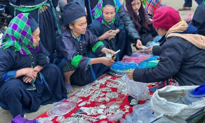 The unique charm of Pac Ngam Market