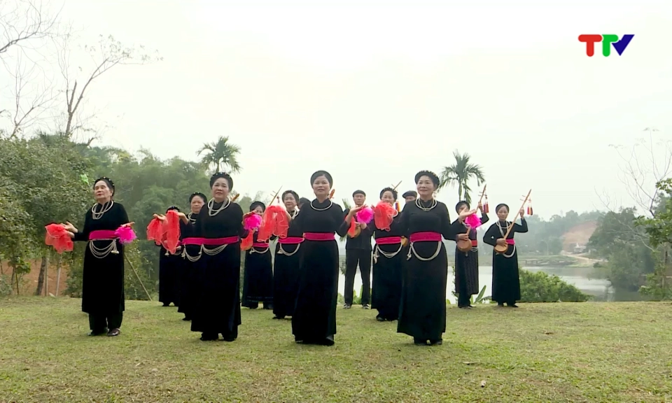 Sắc xu&acirc;n qu&ecirc; hương