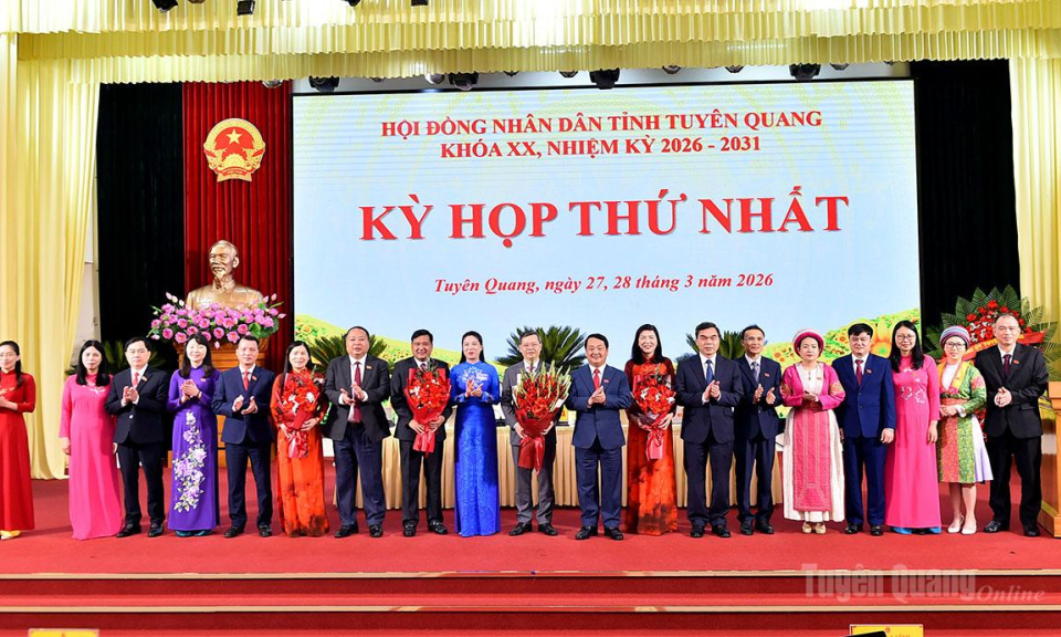 Trọng tr&aacute;ch trước Nh&acirc;n d&acirc;n