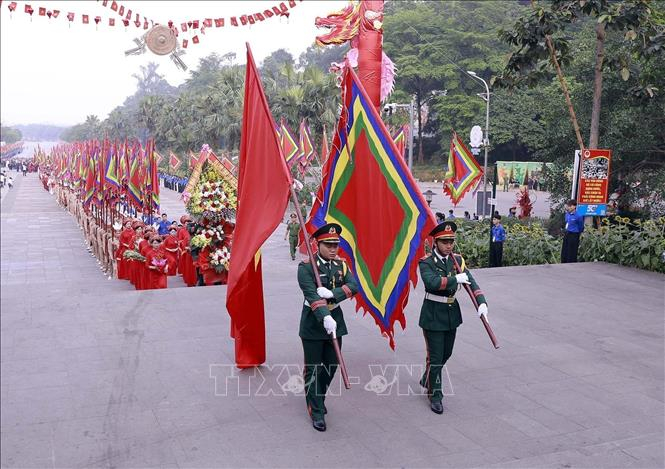 Trang nghiêm Lễ dâng hương tưởng niệm các Vua Hùng trên đỉnh núi Nghĩa Lĩnh- Ảnh 2.