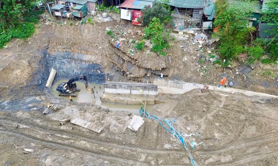 Accelerating Construction Progress Day and Night in Ha Giang 1 Ward