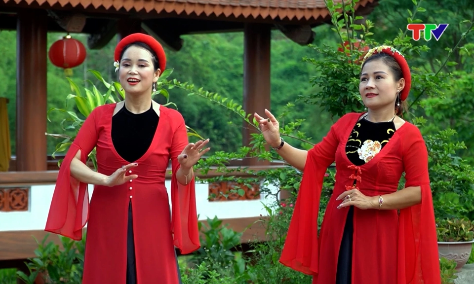 Điệu ch&egrave;o qu&ecirc; hương