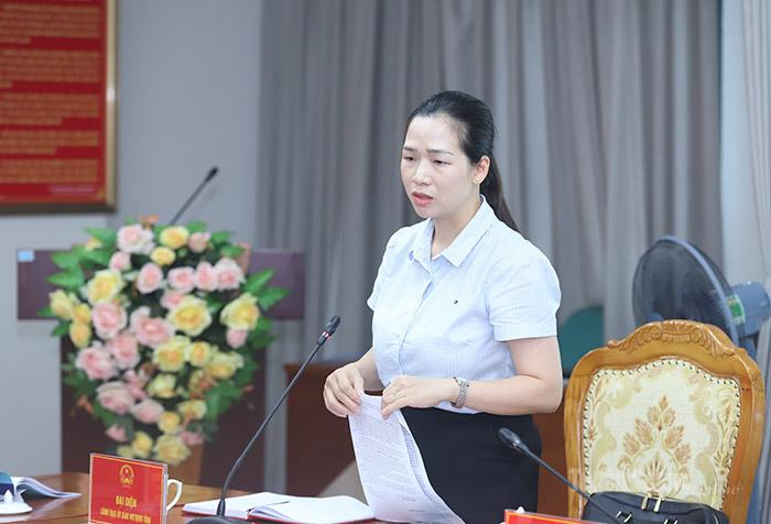Lãnh đạo Uỷ ban MTTQ tỉnh thảo luận về công tác tuyên truyền, vận động quần chúng tham gia phòng, chống ma tuý.
