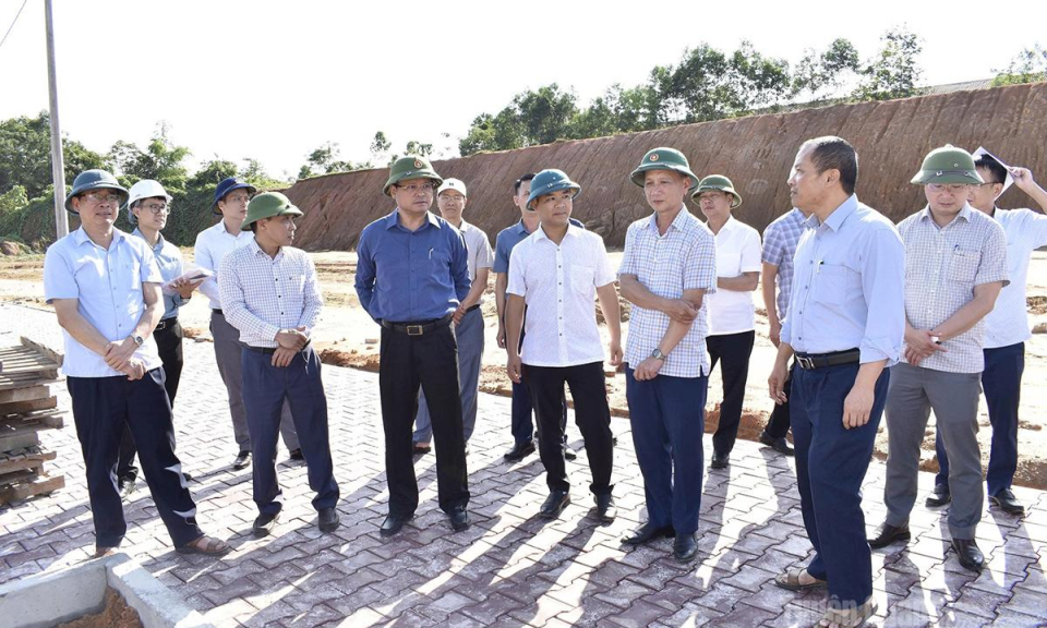 B&agrave;i 2: Y&ecirc;u cầu cấp thiết