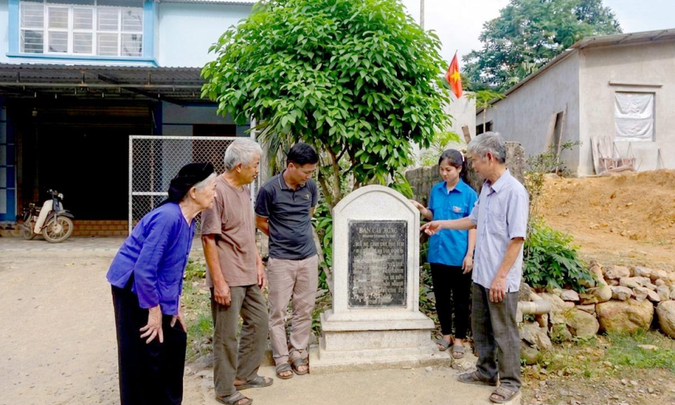 Th&ocirc;n Chương &acirc;n t&igrave;nh