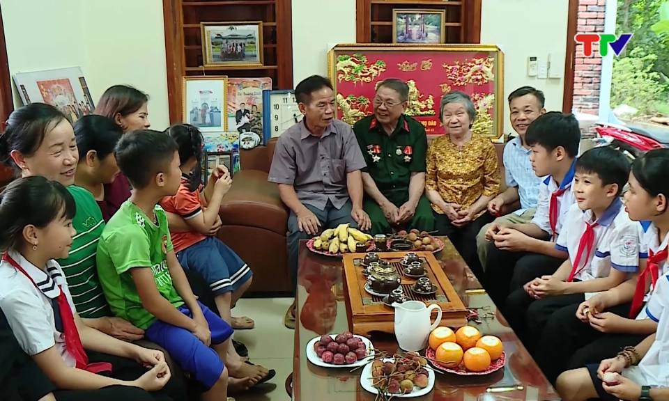 Khơi nguồn tri thức &ndash; Lan tỏa kh&aacute;t vọng