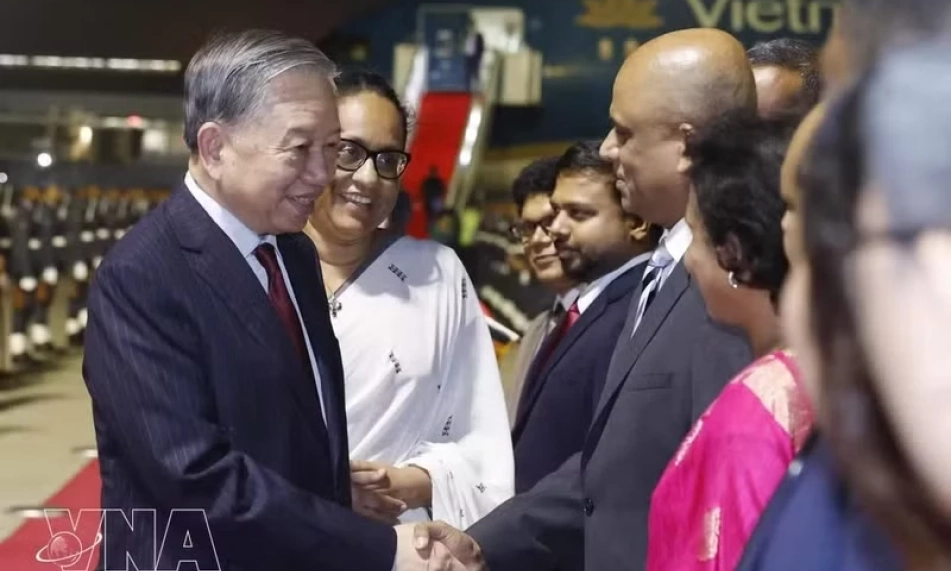 Top Vietnamese leader begins state visit to Sri Lanka
