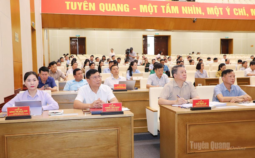 Các đồng chí Ủy viên Ban Thường vụ Tỉnh ủy dự lớp bồi dưỡng.