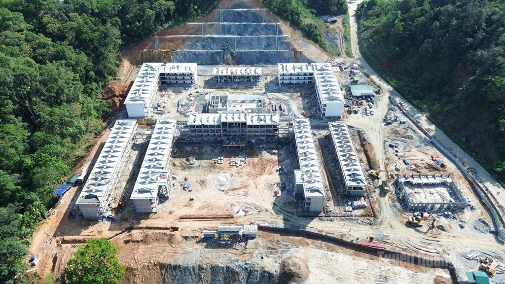 Dự án Trường PTNT liên cấp TH&THCS Thanh Thủy đang trong giai đoạn nước rút thi công.