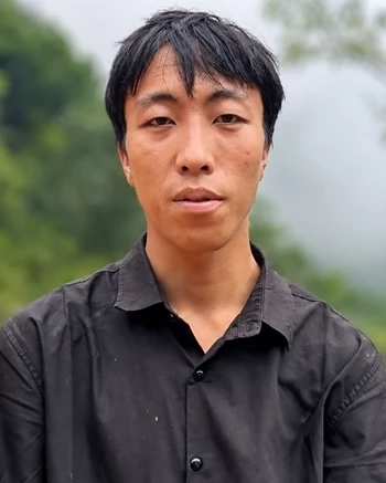 Anh Vàng Mí Pó, thôn Má Lầu A, xã Lũng Cú