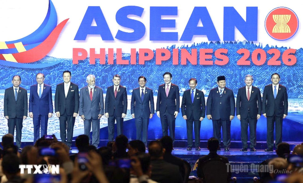 Thủ tướng Lê Minh Hưng cùng Trưởng đoàn các nước ASEAN tham dự phiên khai mạc Hội nghị Cấp cao ASEAN lần thứ 48. (Ảnh: Dương Giang/TTXVN) 