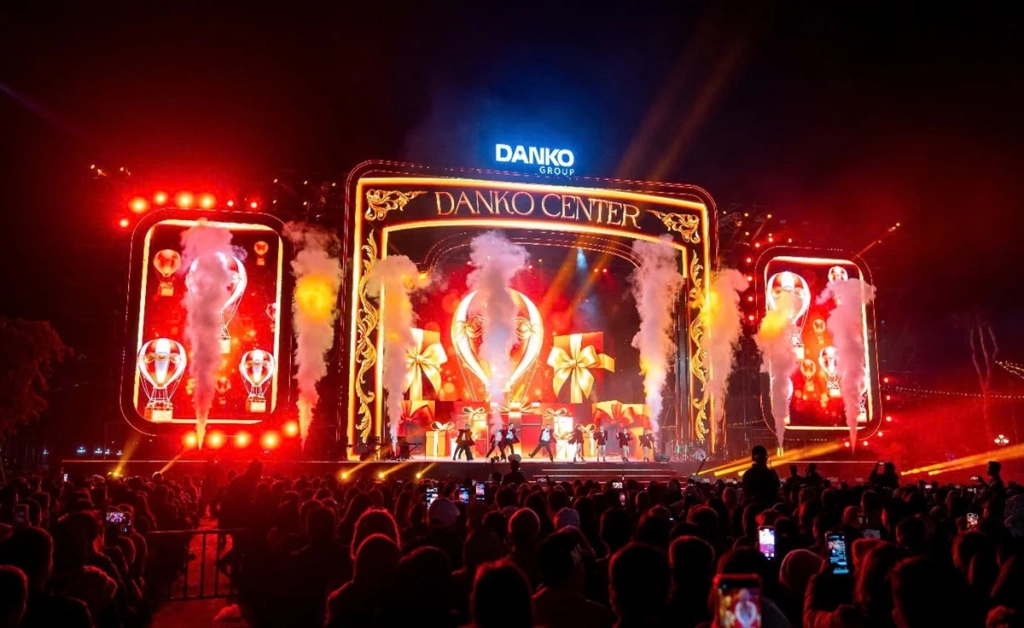 Cuối năm 2025, những đêm nhạc Danko Symphony tại Danko Center đã ghi đậm dấu ấn trong lòng hàng ngàn khán giả thành Tuyên.