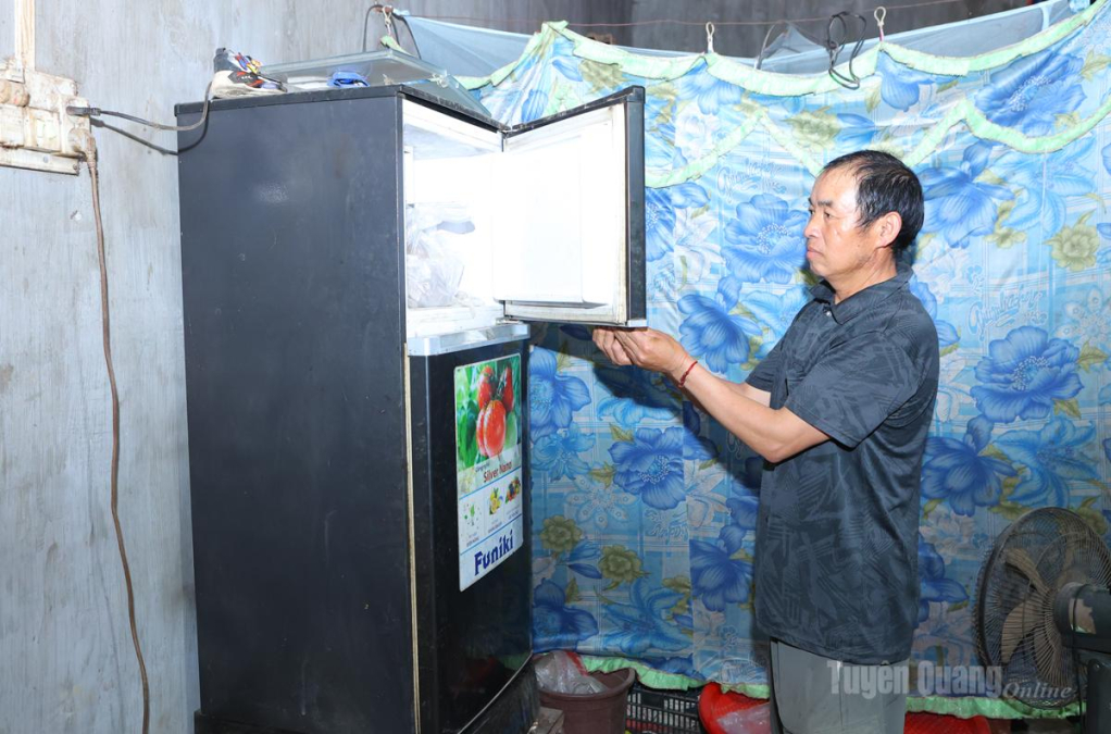 Cuộc sống của nhiều gia đình ở xã Thắng Mố thay đổi rõ rệt nhờ nguồn thu nhập từ người thân đi làm việc tại các khu công nghiệp và xuất khẩu lao động.