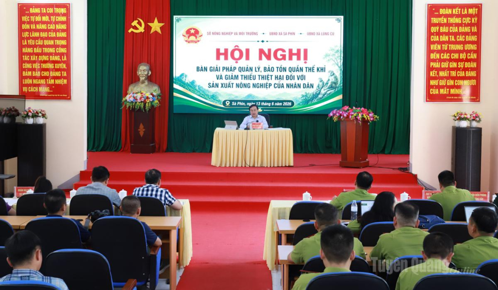 Đồng chí Phạm Mạnh Duyệt, Giám đốc Sở Nông nghiệp và Môi trường kết luận tại buổi làm việc.