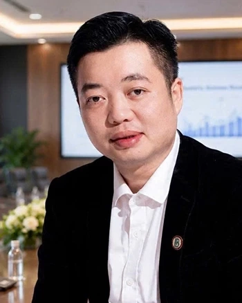 Anh Trương Mạnh Linh, Giám đốc Công ty TNHH Thương mại  và Du lịch Na Hang, xã Nà Hang