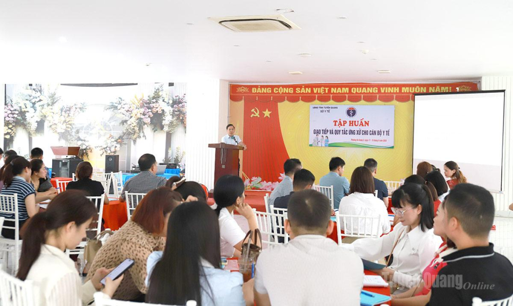 Các học viên tham gia tập huấn.