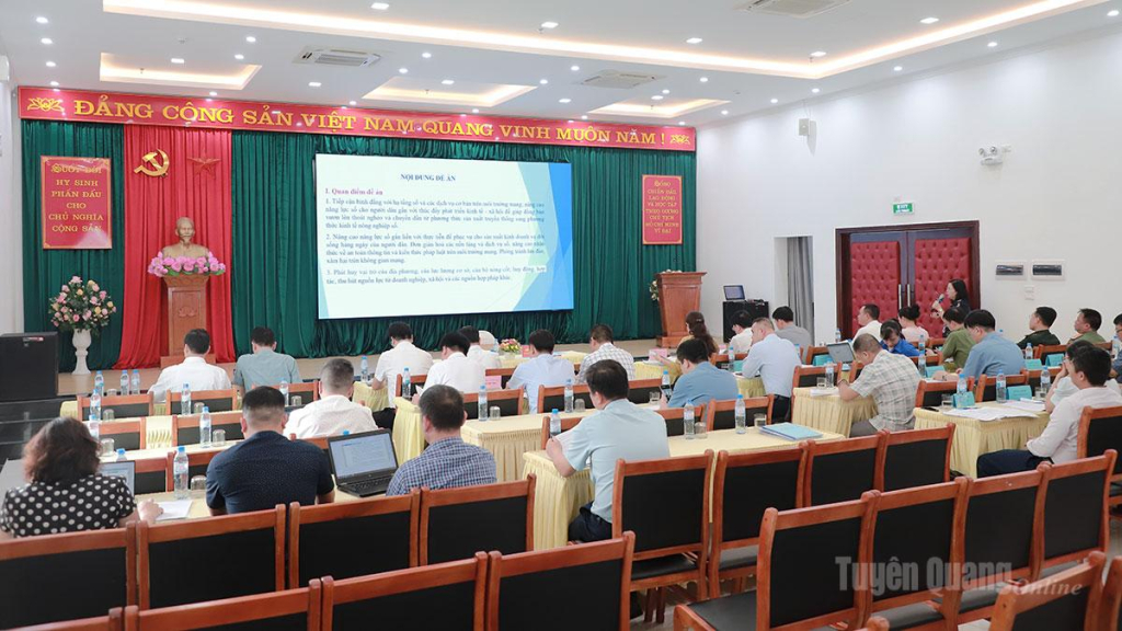 Toàn cảnh buổi hội thảo.