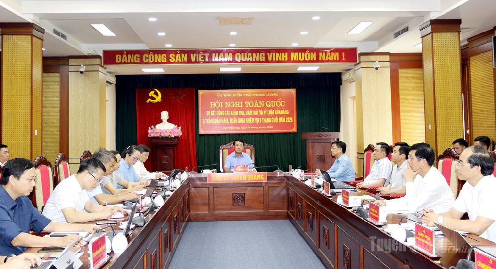 Quang cảnh Hội nghị.