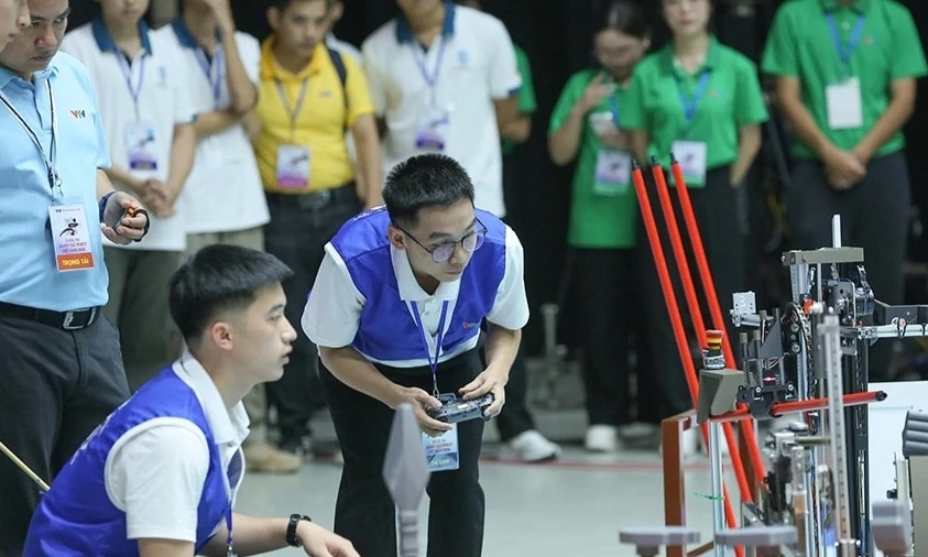 Gỡ r&agrave;o cản cơ chế để l&agrave;m chủ c&ocirc;ng nghệ chiến lược