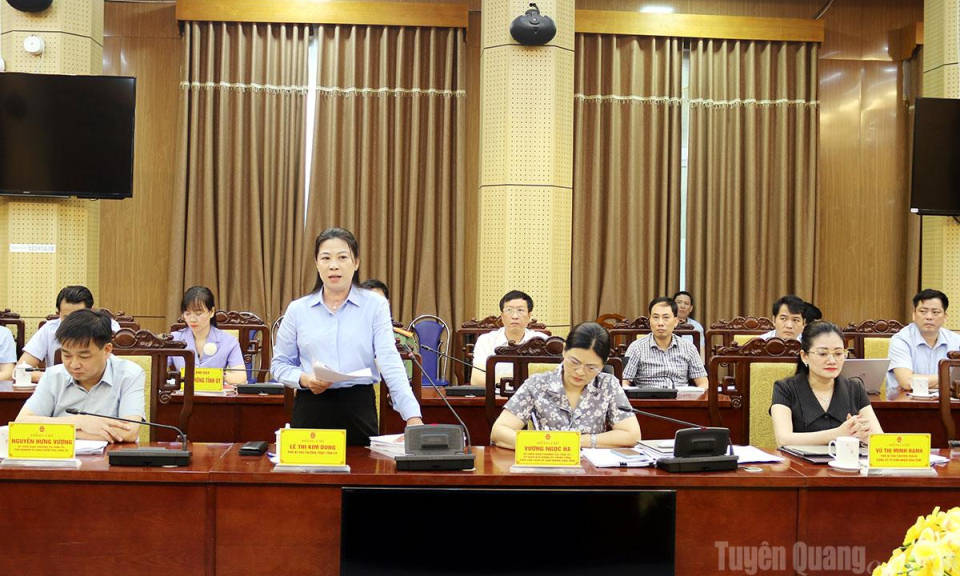 Đo&agrave;n c&ocirc;ng t&aacute;c Ủy ban Kiểm tra Trung ương l&agrave;m việc với tỉnh về kết quả triển khai x&acirc;y dựng trường học cho c&aacute;c x&atilde; bi&ecirc;n giới