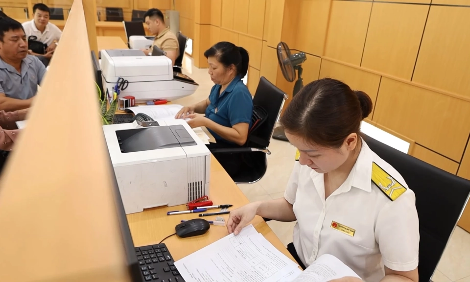Đồng bộ dữ liệu - Tận t&acirc;m phục vụ