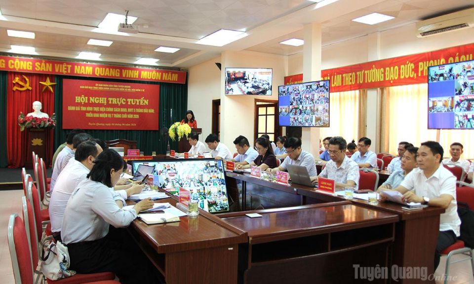 Tập trung đồng bộ c&aacute;c giải ph&aacute;p ph&aacute;t triển người tham gia BHXH, BHYT