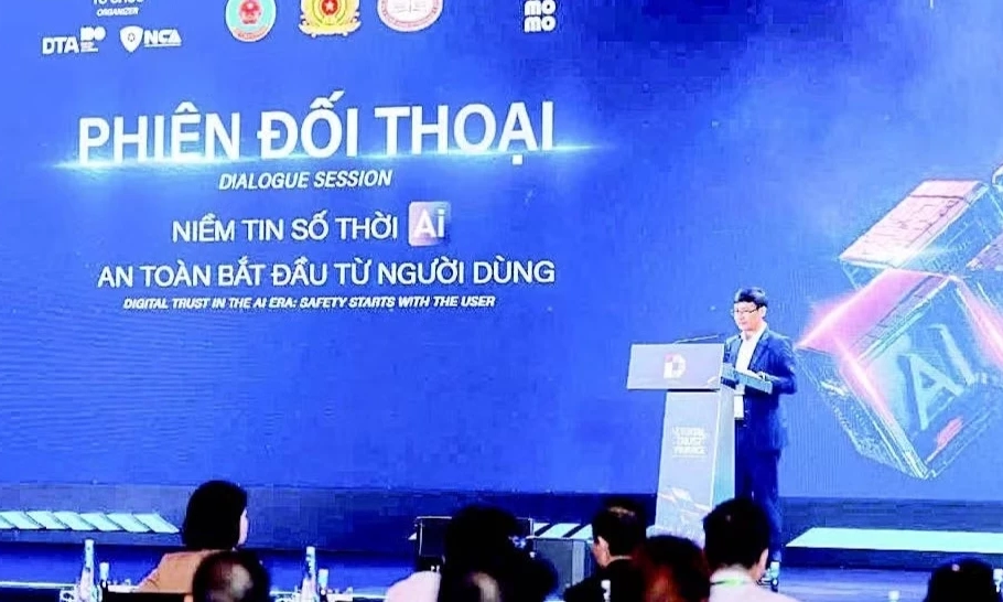 Bảo vệ người d&ugrave;ng trong kỷ nguy&ecirc;n số