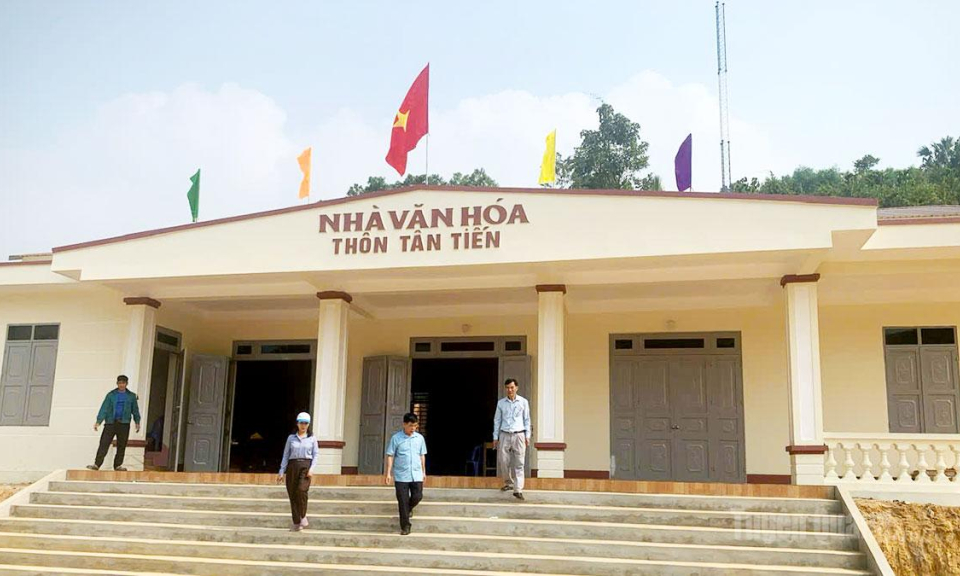 Khơi th&ocirc;ng nguồn lực v&ugrave;ng kh&oacute;