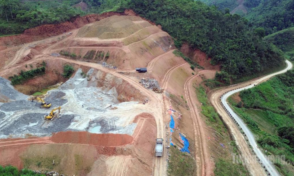 Từ 15-6, Tuy&ecirc;n Quang &aacute;p dụng Quy chế ứng ph&oacute; sự cố hồ chứa quặng đu&ocirc;i