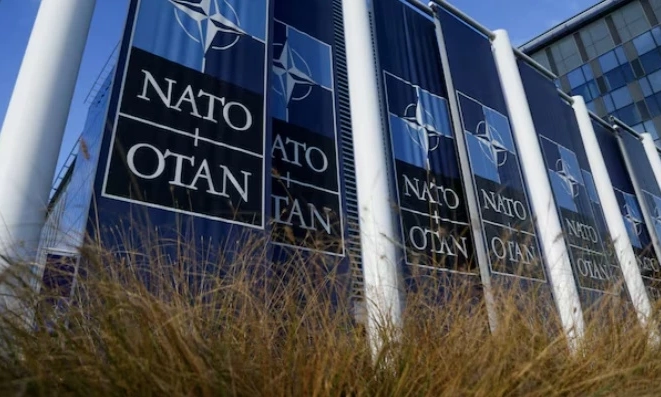 NATO chuẩn bị điều chỉnh lực lượng sau khi Mỹ cắt giảm một số cam kết qu&acirc;n sự