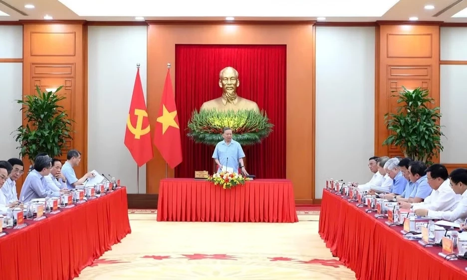 X&acirc;y dựng năng lực tự chủ, s&aacute;ng tạo v&agrave; khả năng th&iacute;ch ứng của quốc gia