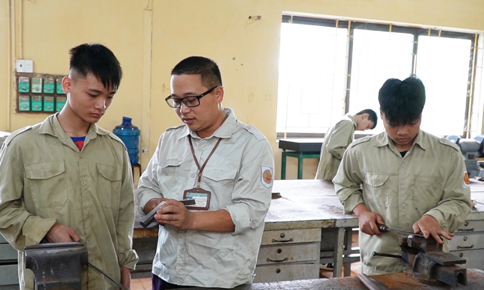 Học nghề mở ra cơ hội việc l&agrave;m