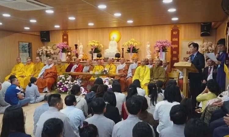 Th&ecirc;m một ng&ocirc;i ch&ugrave;a Việt Nam được kh&aacute;nh th&agrave;nh tại H&agrave;n Quốc