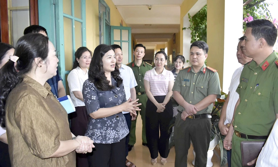 Ph&oacute; Chủ tịch UBND tỉnh Vương Ngọc H&agrave; kiểm tra c&ocirc;ng t&aacute;c chuẩn bị cho Kỳ thi tốt nghiệp THPT năm 2026