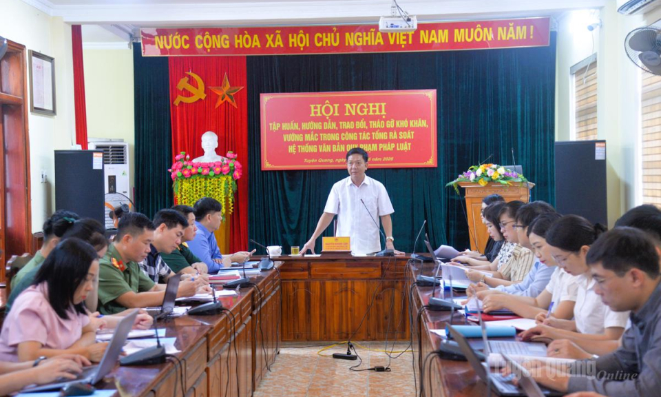 N&acirc;ng cao năng lực thực hiện tổng r&agrave; so&aacute;t hệ thống văn bản quy phạm ph&aacute;p luật