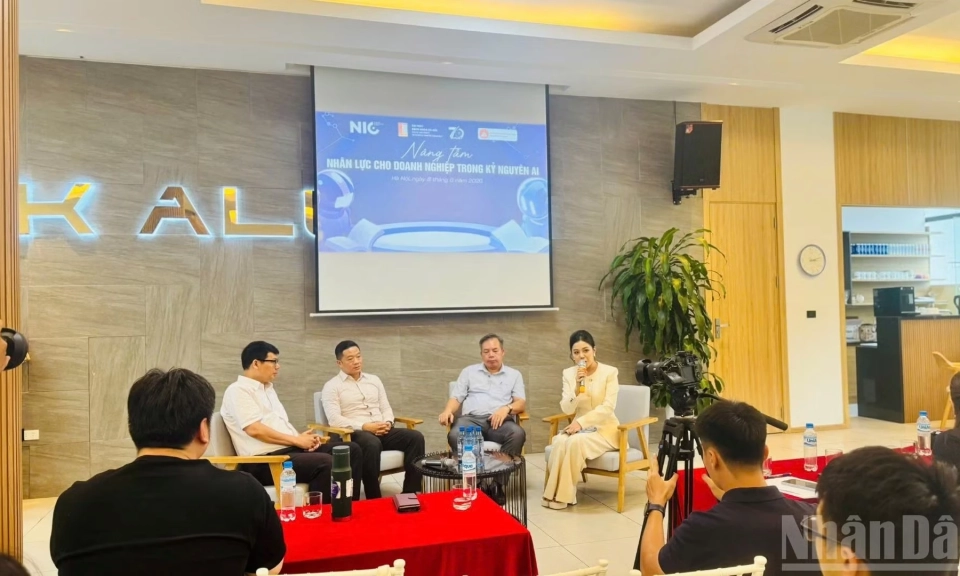 N&acirc;ng tầm nh&acirc;n lực cho doanh nghiệp trong kỷ nguy&ecirc;n AI