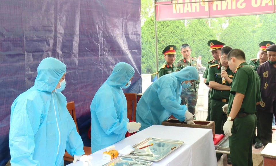 H&agrave;nh tr&igrave;nh trở về của c&aacute;c Anh h&ugrave;ng liệt sĩ