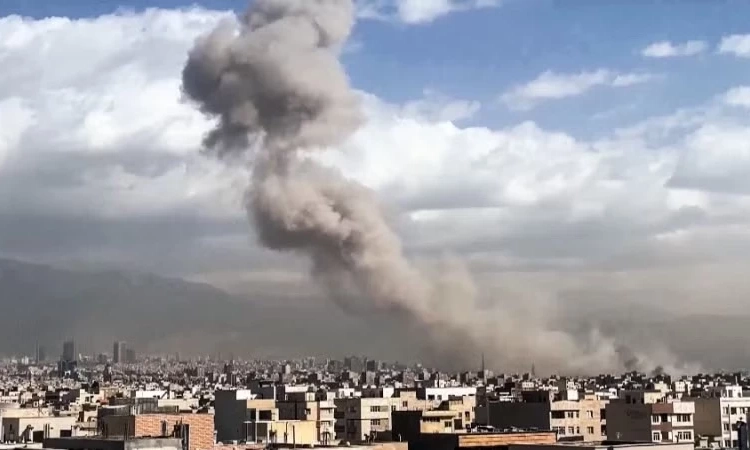 T&aacute;i b&ugrave;ng ph&aacute;t giao tranh giữa Mỹ v&agrave; Iran