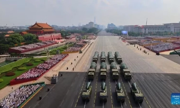 Chi ti&ecirc;u cho vũ kh&iacute; hạt nh&acirc;n to&agrave;n cầu lập kỷ lục mới