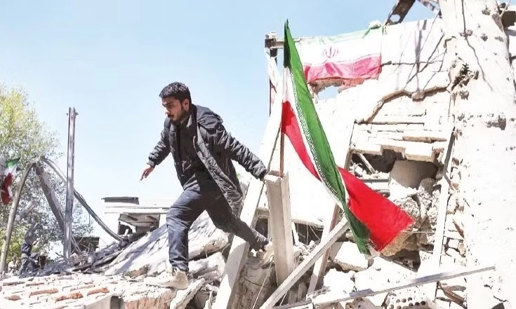 Mỹ, Iran gia tăng h&agrave;nh động qu&acirc;n sự