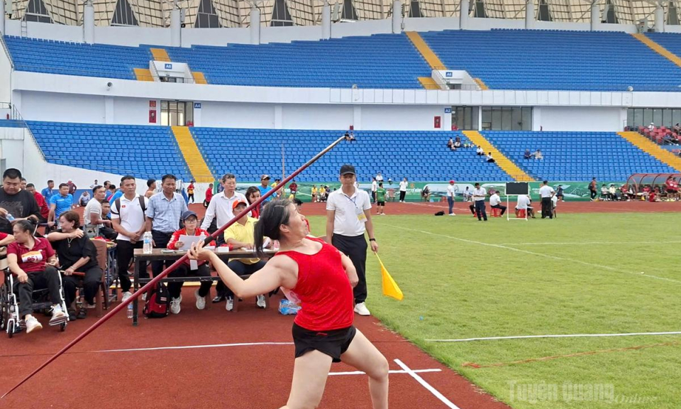 Nghị lực tr&ecirc;n đường đua