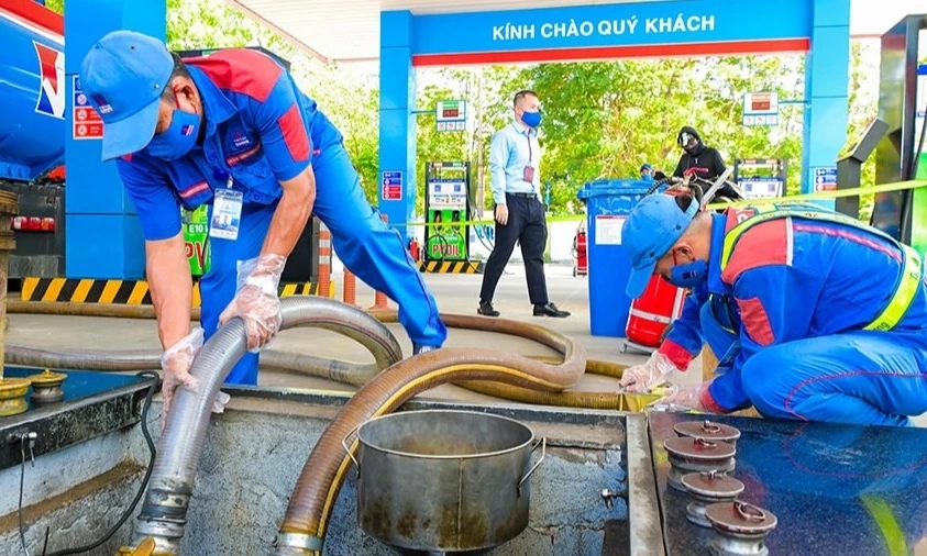 Xăng sinh học E10 -Bước chuyển xanh của Việt Nam
