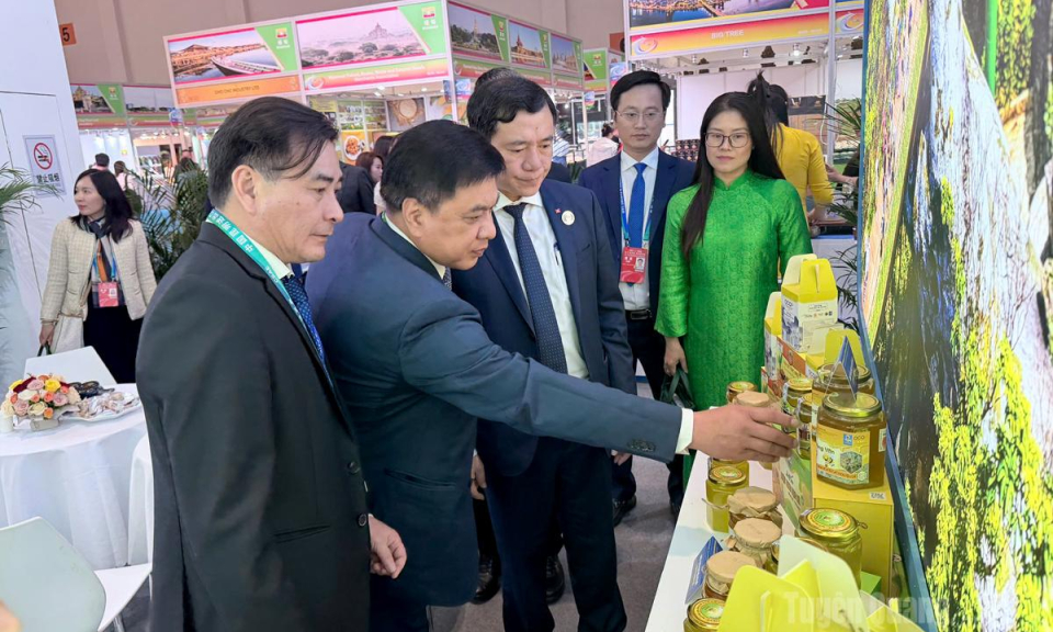 Tuy&ecirc;n Quang tham dự Hội chợ Trung Quốc - Nam &Aacute; v&agrave; Hội chợ Xuất nhập khẩu C&ocirc;n Minh 2026