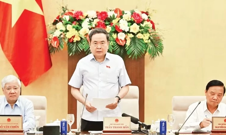 C&ocirc;ng t&aacute;c d&acirc;n nguyện phải l&agrave; hệ thống cảnh b&aacute;o c&aacute;c ch&iacute;nh s&aacute;ch từ thực tiễn